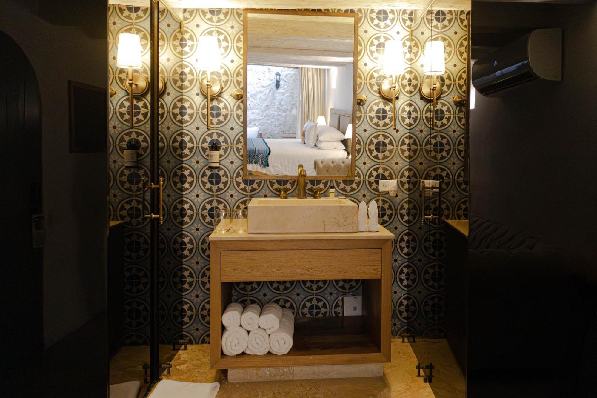 Hotel Casa La Factoria By Faranda Boutique, A Member Of Radisson Individuals Cartagena Room photo